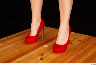 Jarushka Ross foot red high heels shoes 0002.jpg